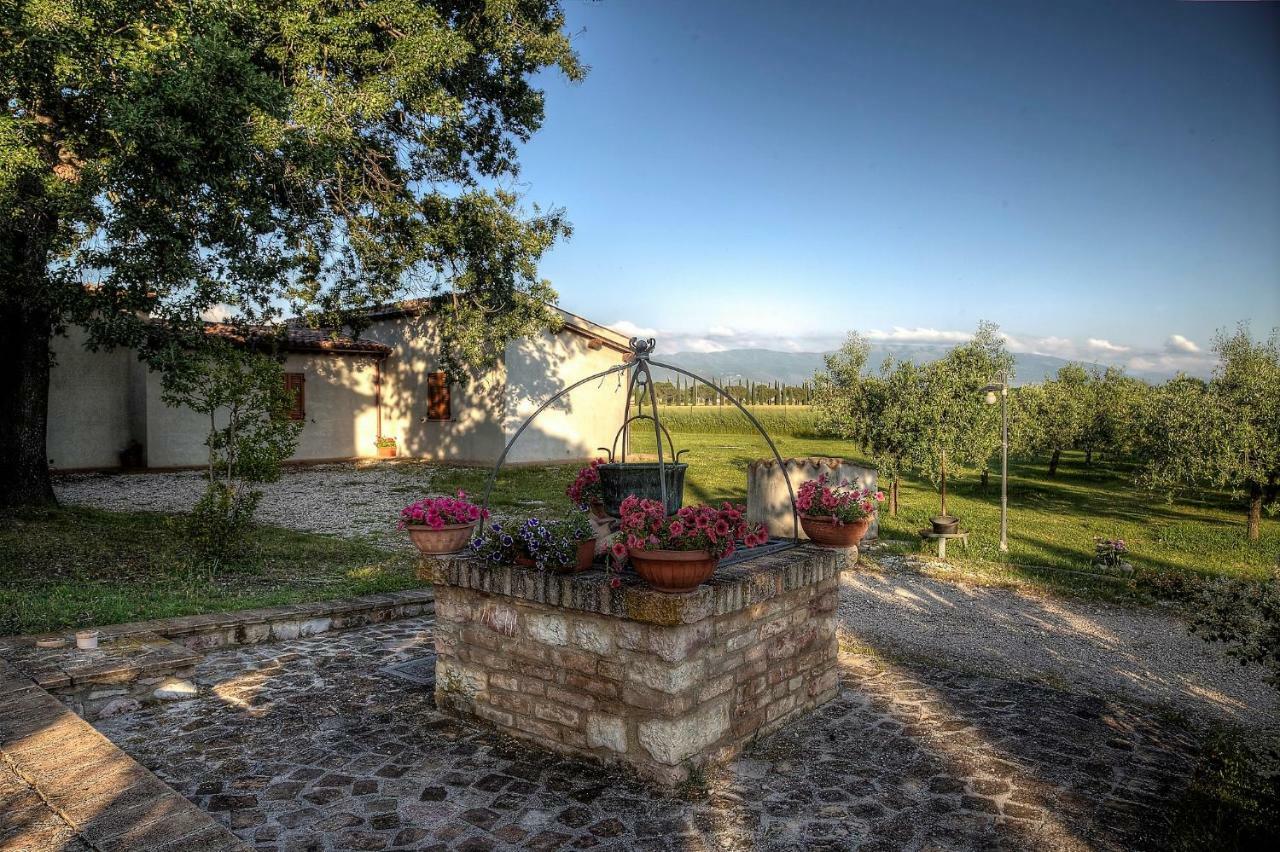 Le Ghiande Guest House Spello Exterior photo